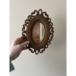 Vintage HOMCO Oval Wall Hanging Mirror Resin Faux Rattan Ornate Accent 9"x7"